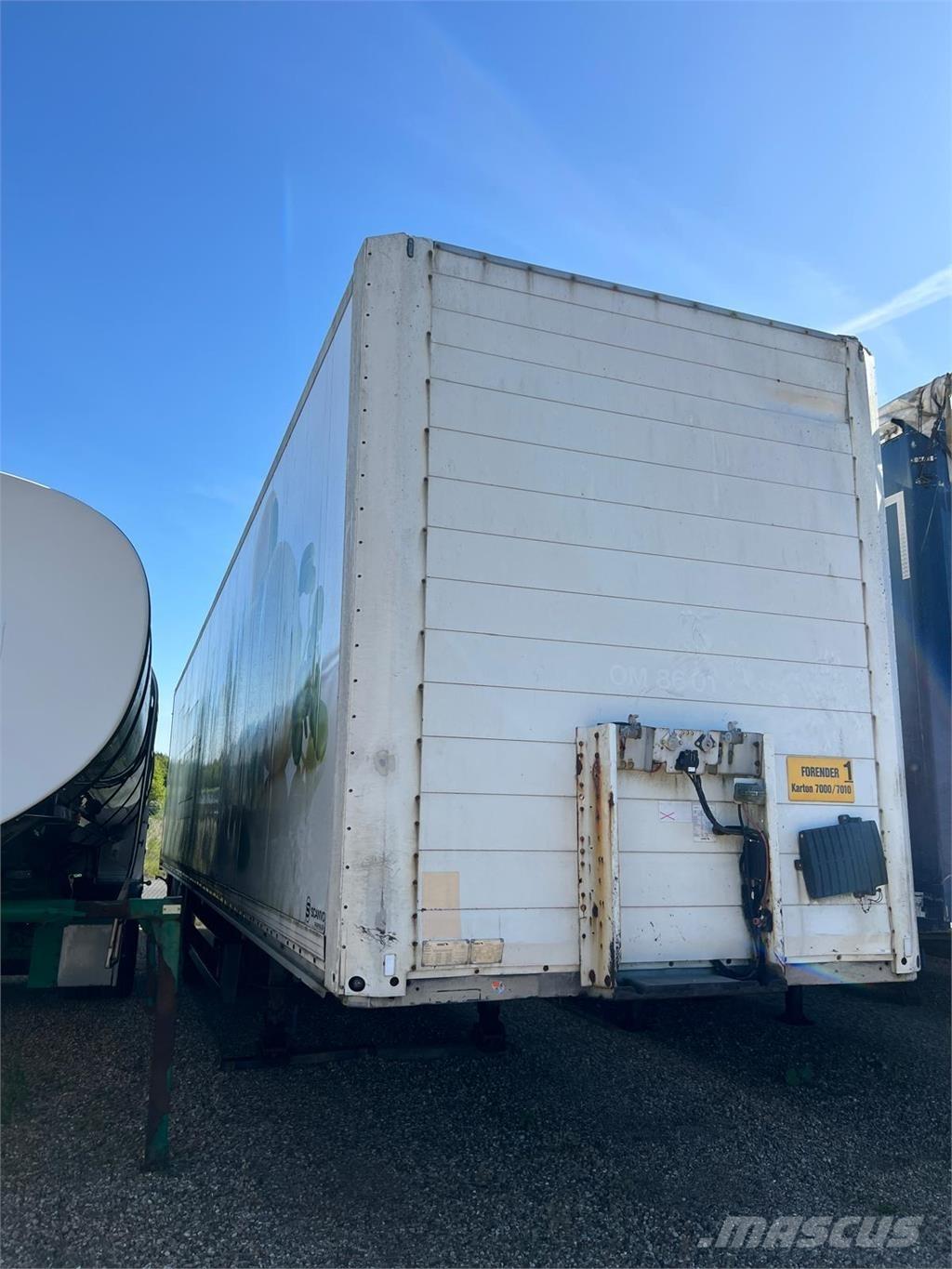 Schmitz 13,6 mtr boks 箱體半拖車