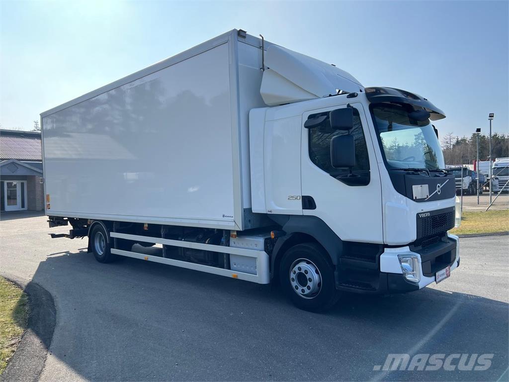 Volvo FL 16 ton 250HK 貨箱式卡車