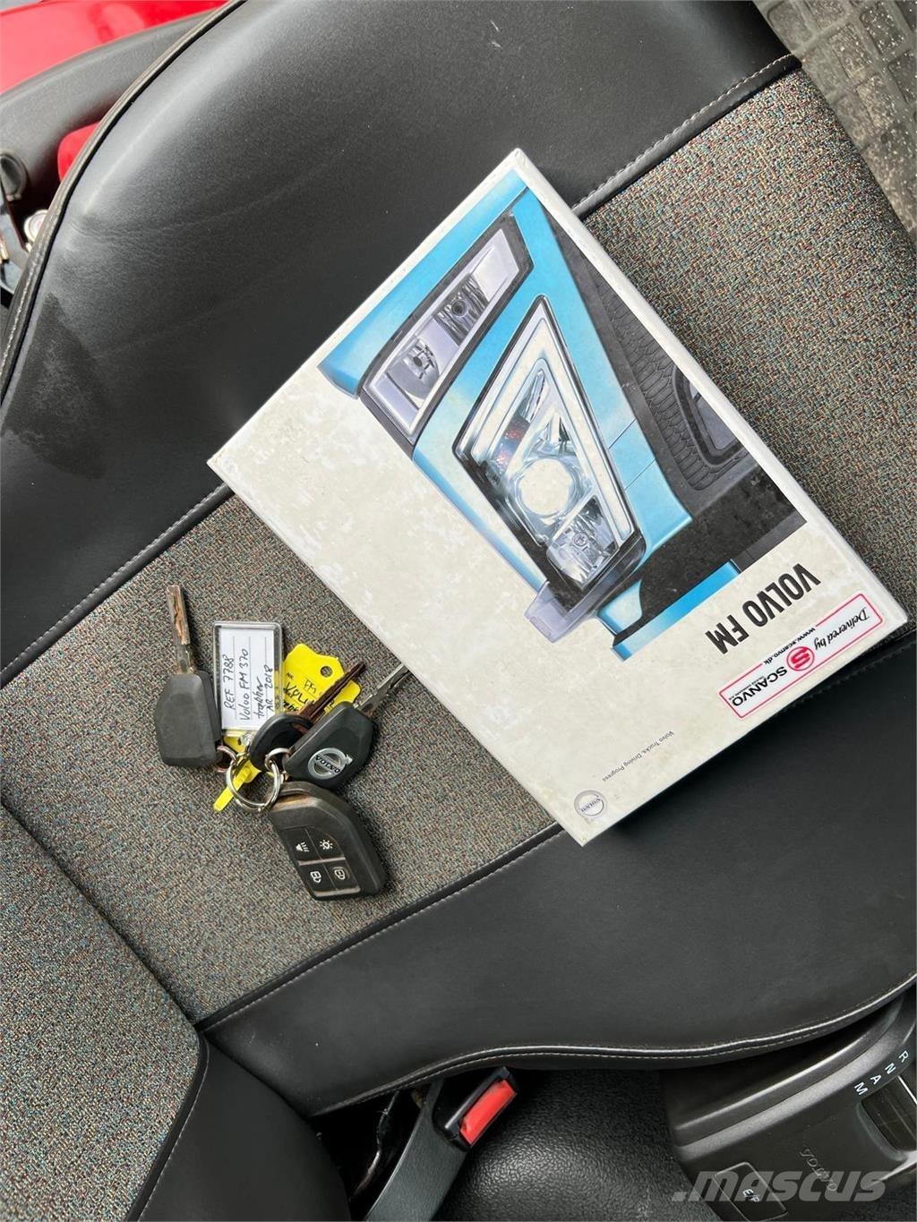 Volvo FM370 曳引機組件