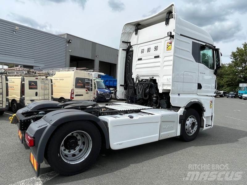 MAN TGX 曳引機組件