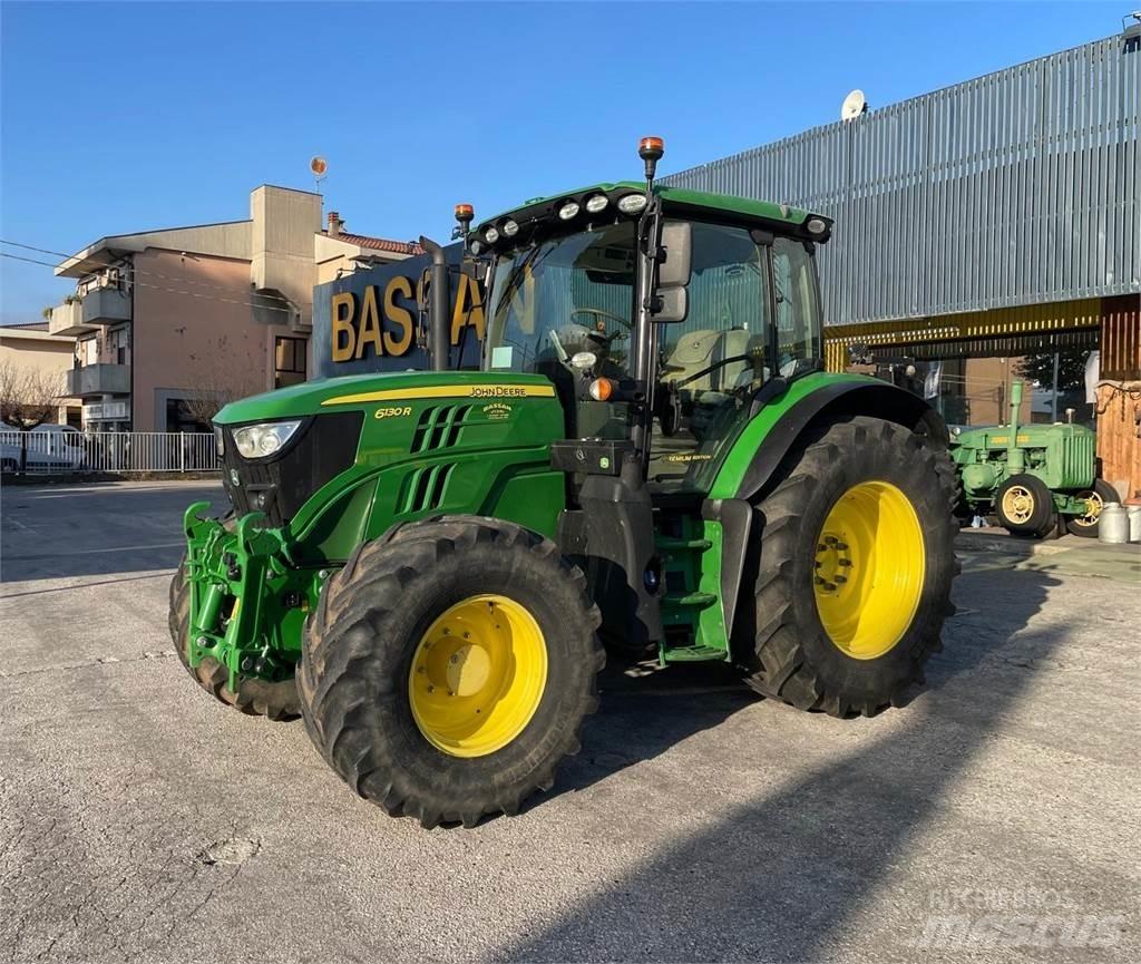 John Deere 6130 R 曳引機