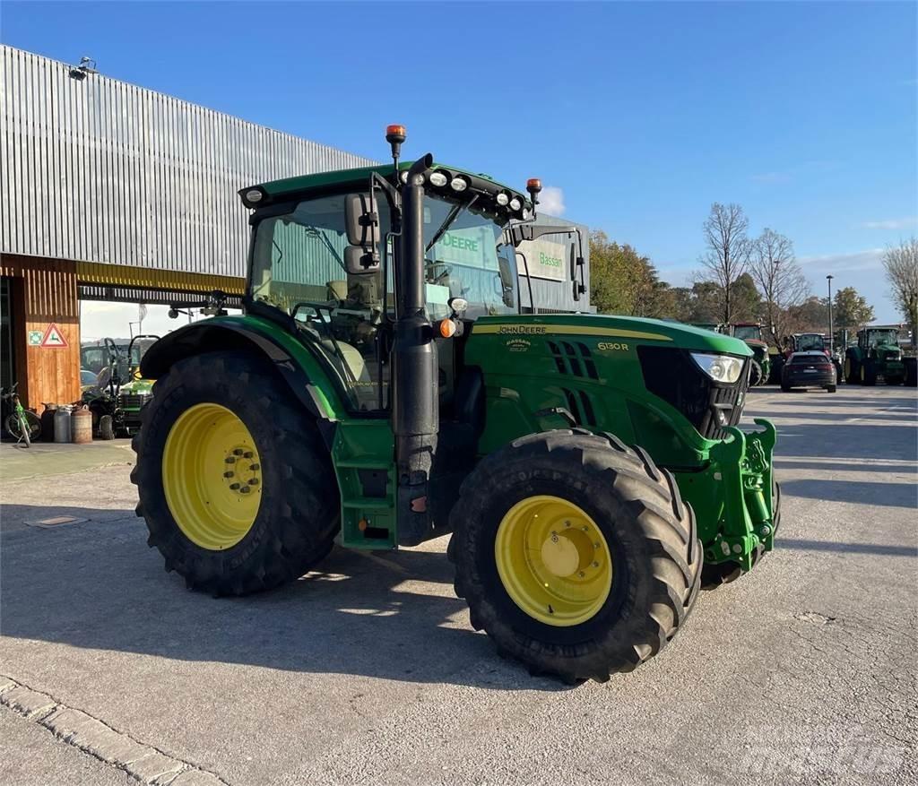 John Deere 6130 R 曳引機