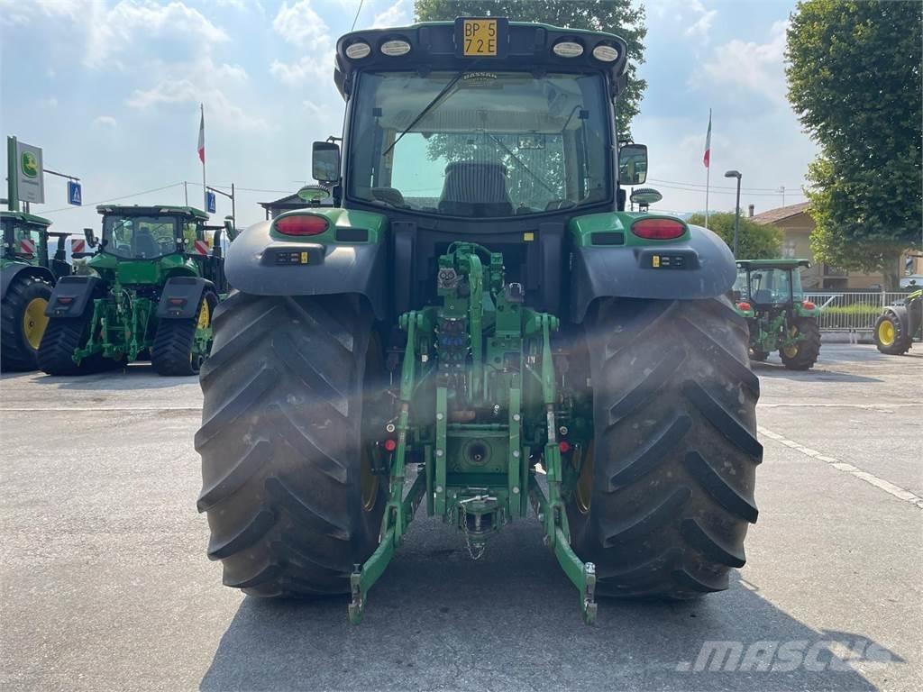 John Deere 6145 R 曳引機
