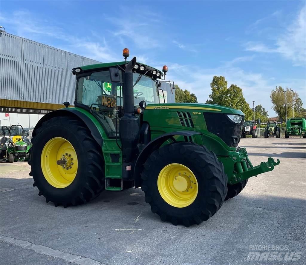 John Deere 6175 R 曳引機