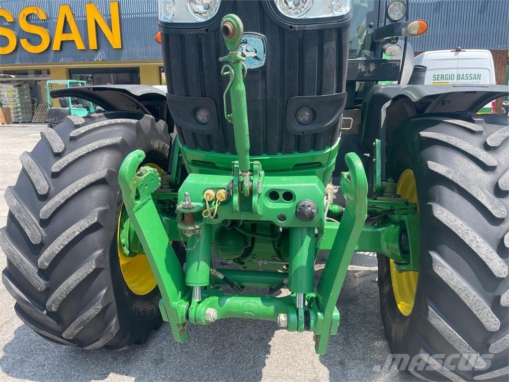 John Deere 6190 R 曳引機