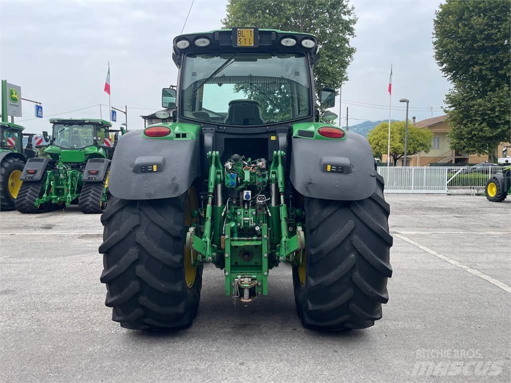 John Deere 6210 R 曳引機