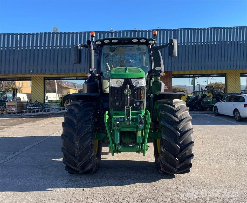 John Deere 6250 R 曳引機