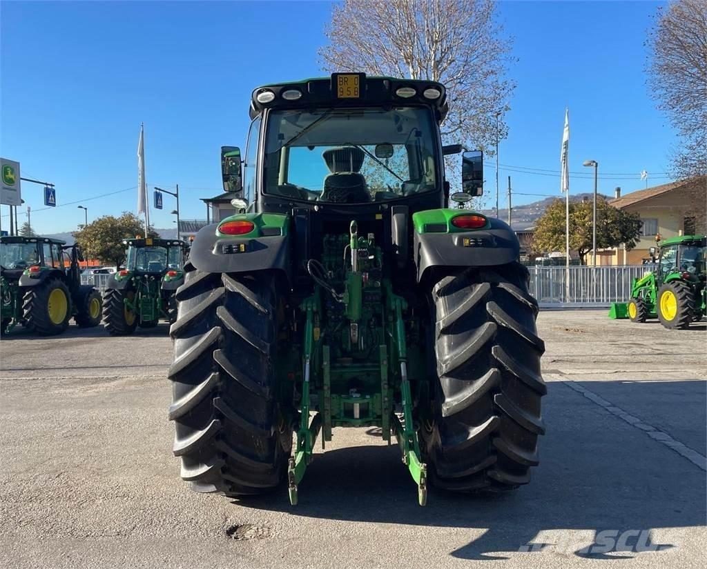 John Deere 6250 R 曳引機
