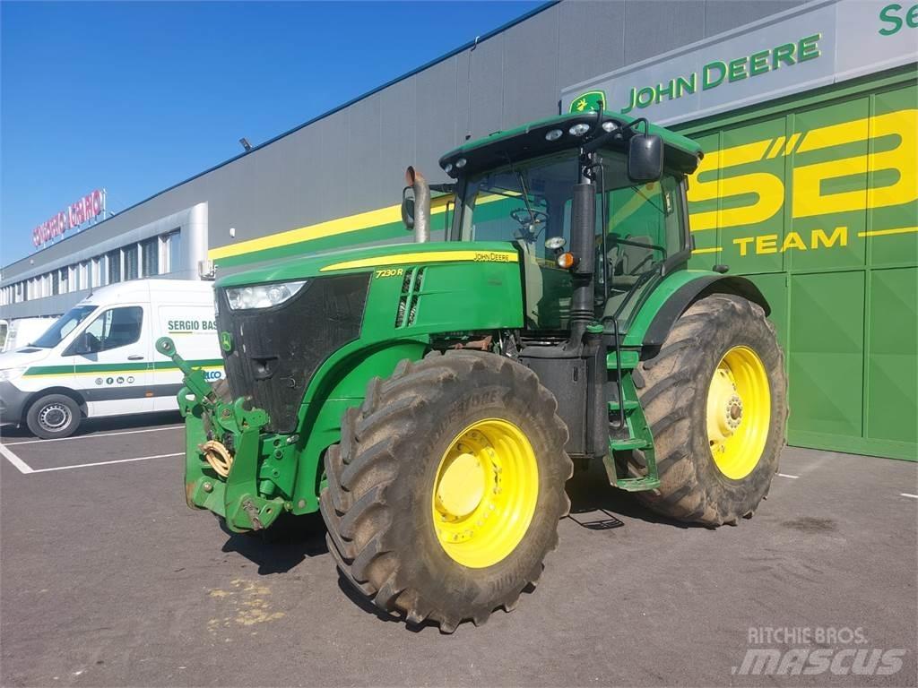 John Deere 7230 R 曳引機