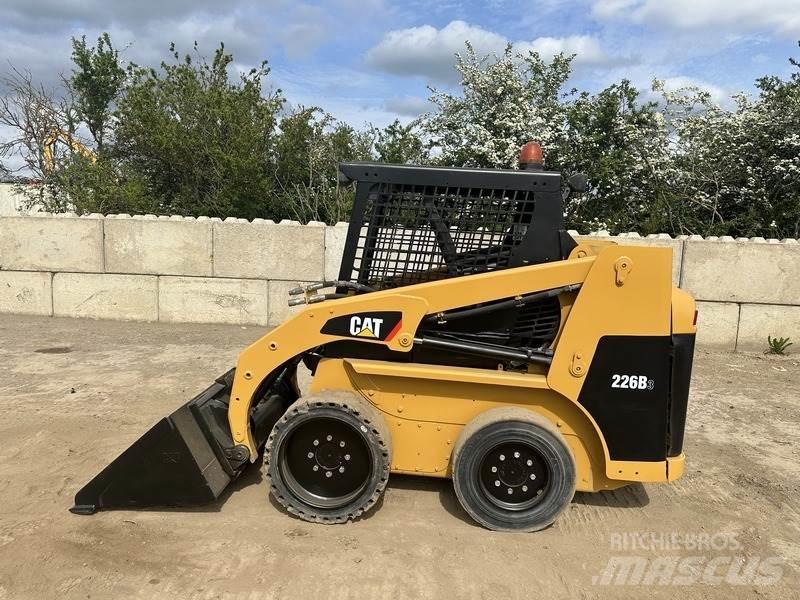 CAT 226B 其他