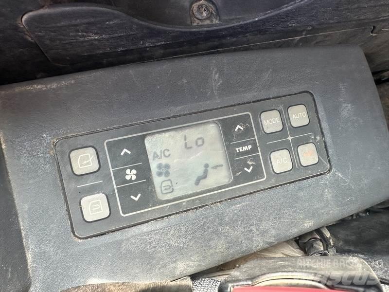 Hyundai HX130LCR 履帶式 挖土機/掘鑿機/挖掘機