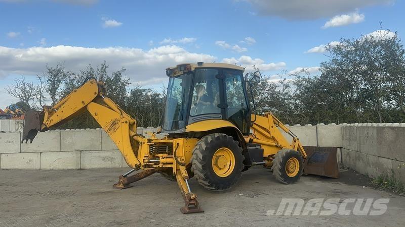 JCB 3CX 反鏟裝載機