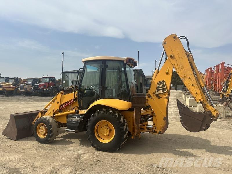 JCB 3CX 反鏟裝載機