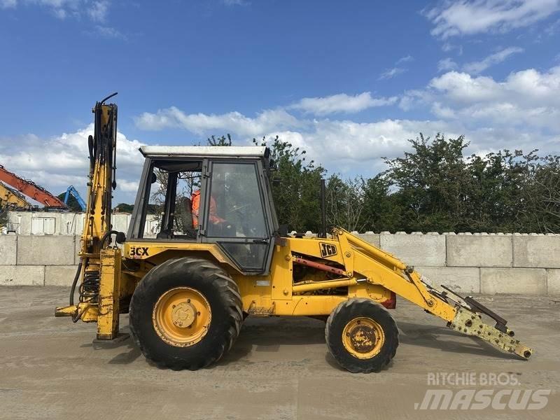 JCB 3CX Sitemaster 反鏟裝載機
