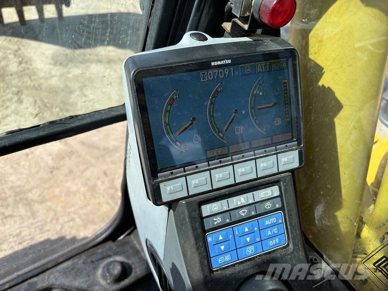 Komatsu PC210 LC-8 履帶式 挖土機/掘鑿機/挖掘機