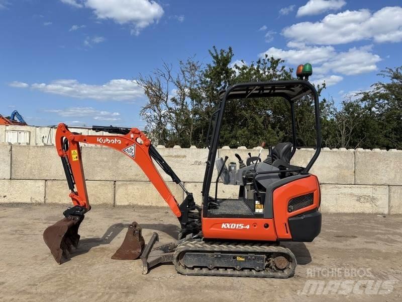 Kubota KX015-4 小型挖土機/掘鑿機<7t(小型挖掘機)