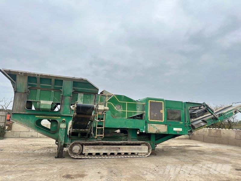 McCloskey J50 破碎機