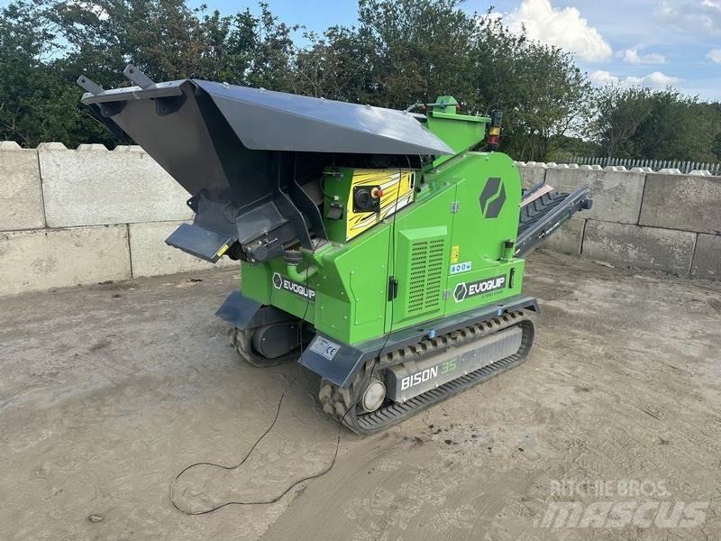 Terex BISON 35 破碎機