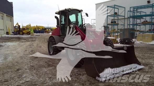 Takeuchi TW95 輪胎式裝載機