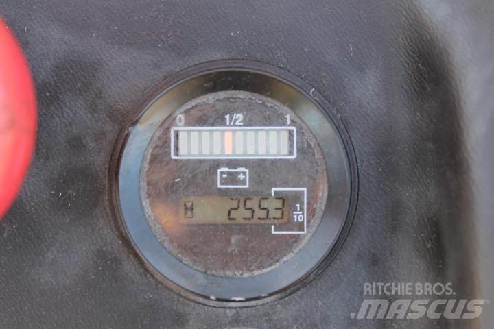 Yale MS14AC 行走控制式堆積機