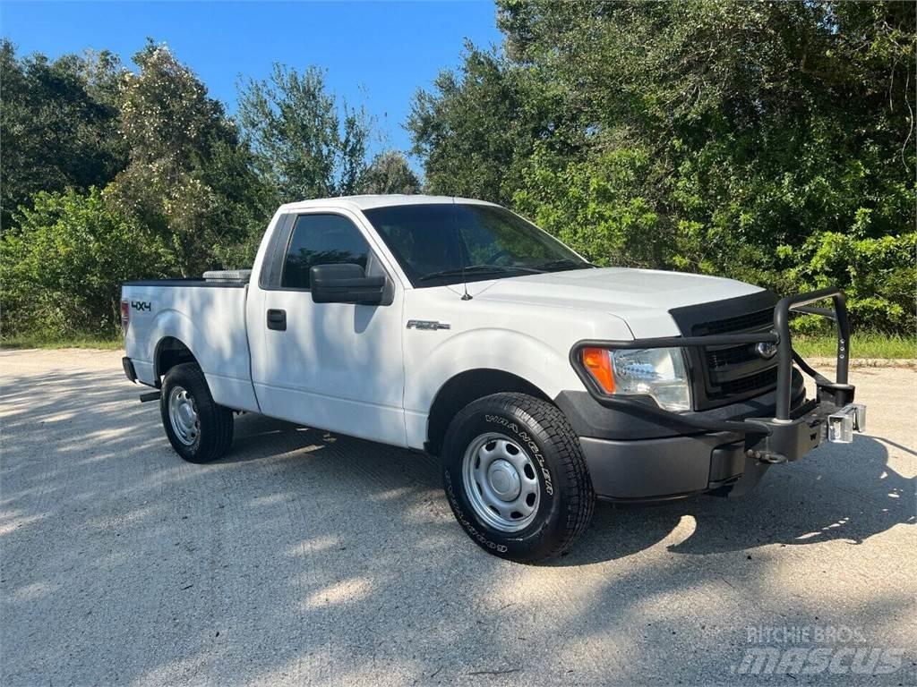 Ford F-150 皮卡.傳統半斗卡車/側卸板