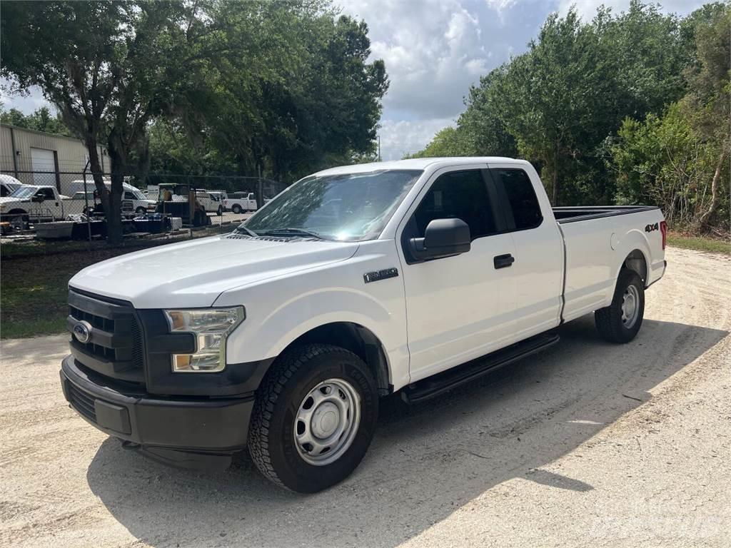 Ford F-150 皮卡.傳統半斗卡車/側卸板