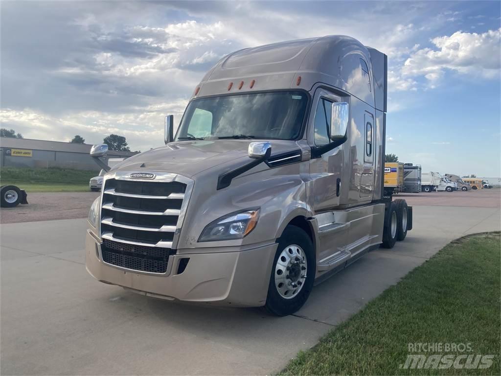 Freightliner  曳引機組件