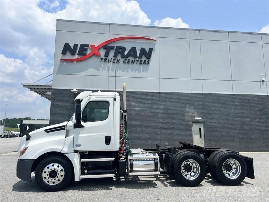 Freightliner Cascadia 曳引機組件