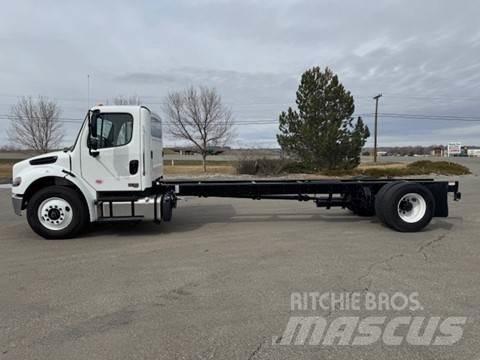 Freightliner M2 106 曳引機組件