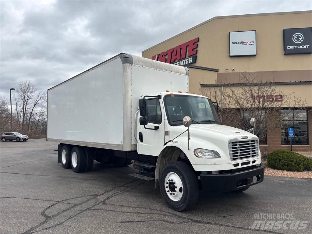 Freightliner M2 106 貨箱式卡車