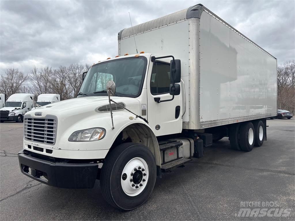 Freightliner M2 106 貨箱式卡車