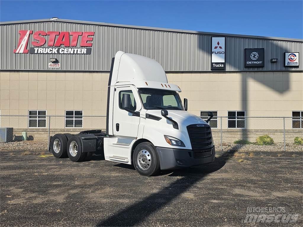 Freightliner PE116 曳引機組件