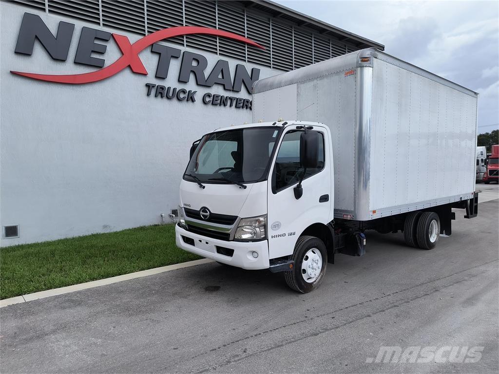 Hino 155 貨箱式卡車