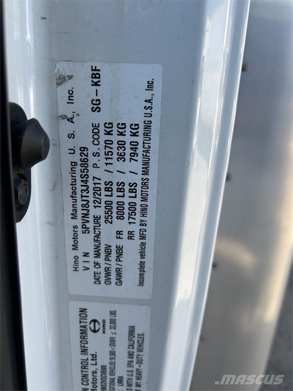 Hino 258ALP 貨箱式卡車