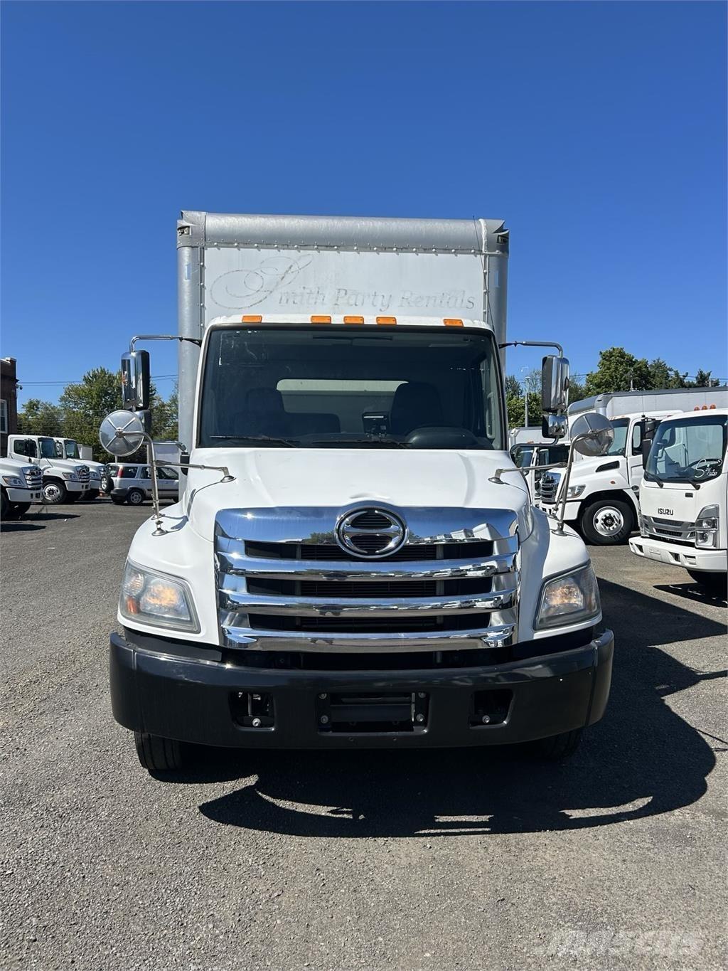 Hino 258ALP 貨箱式卡車