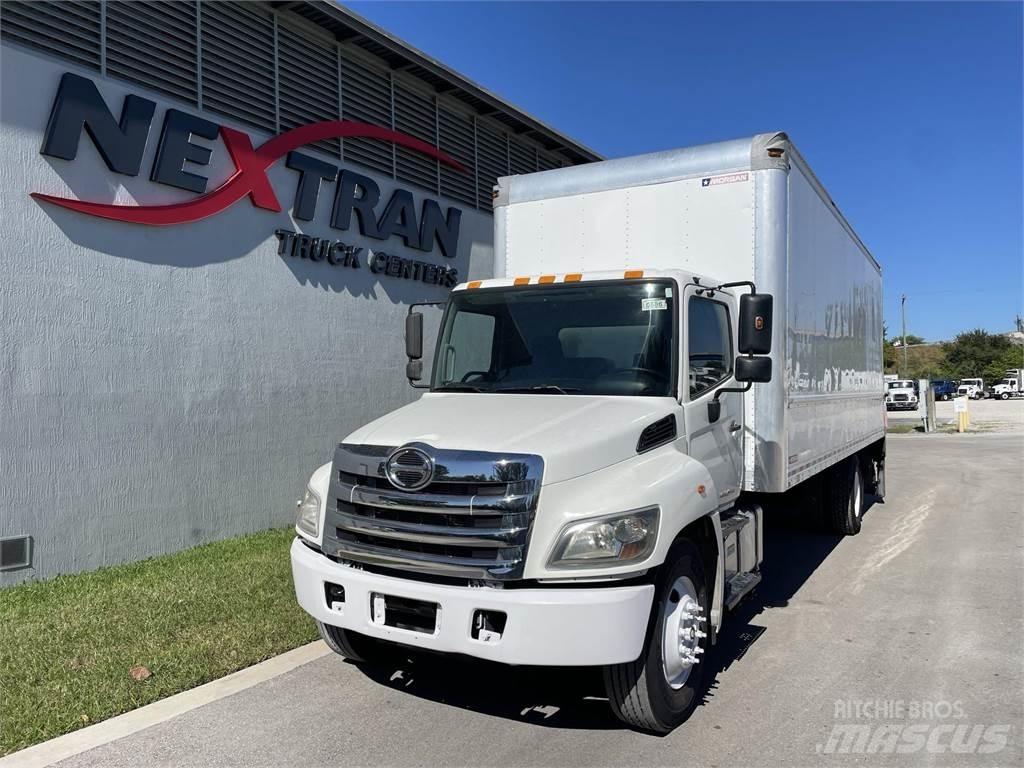 Hino 268 貨箱式卡車