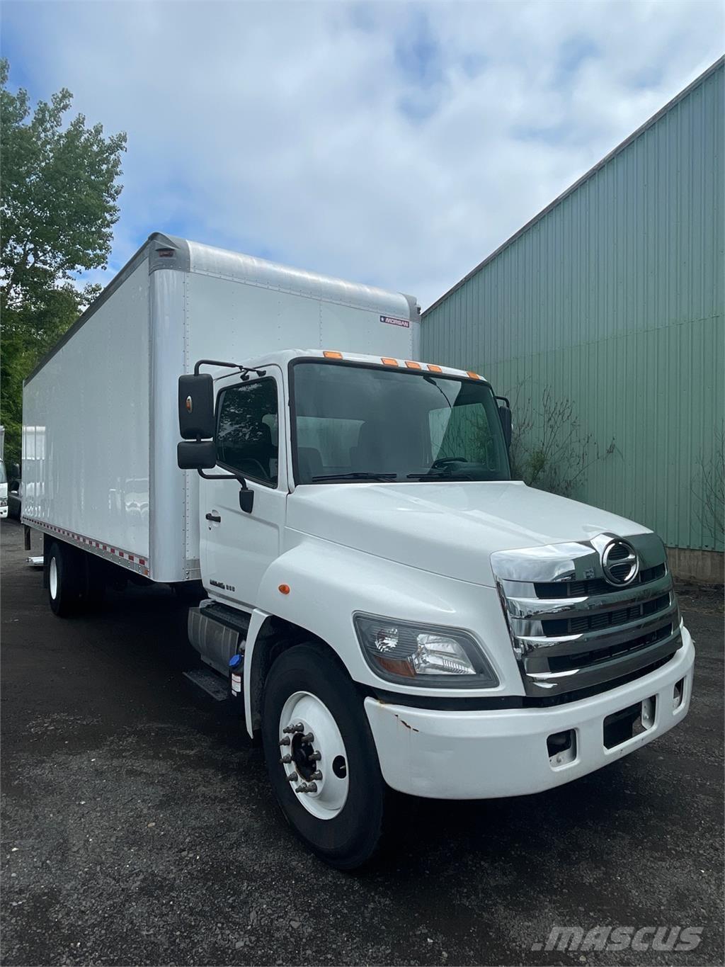 Hino 268A 貨箱式卡車