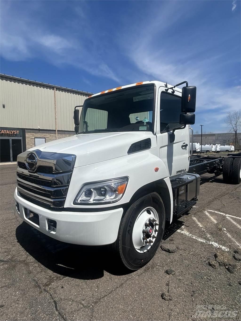 Hino L6 商用底盤車
