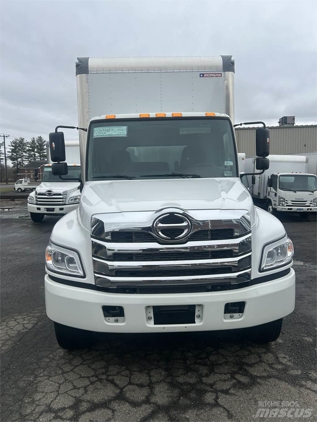 Hino L6 貨箱式卡車