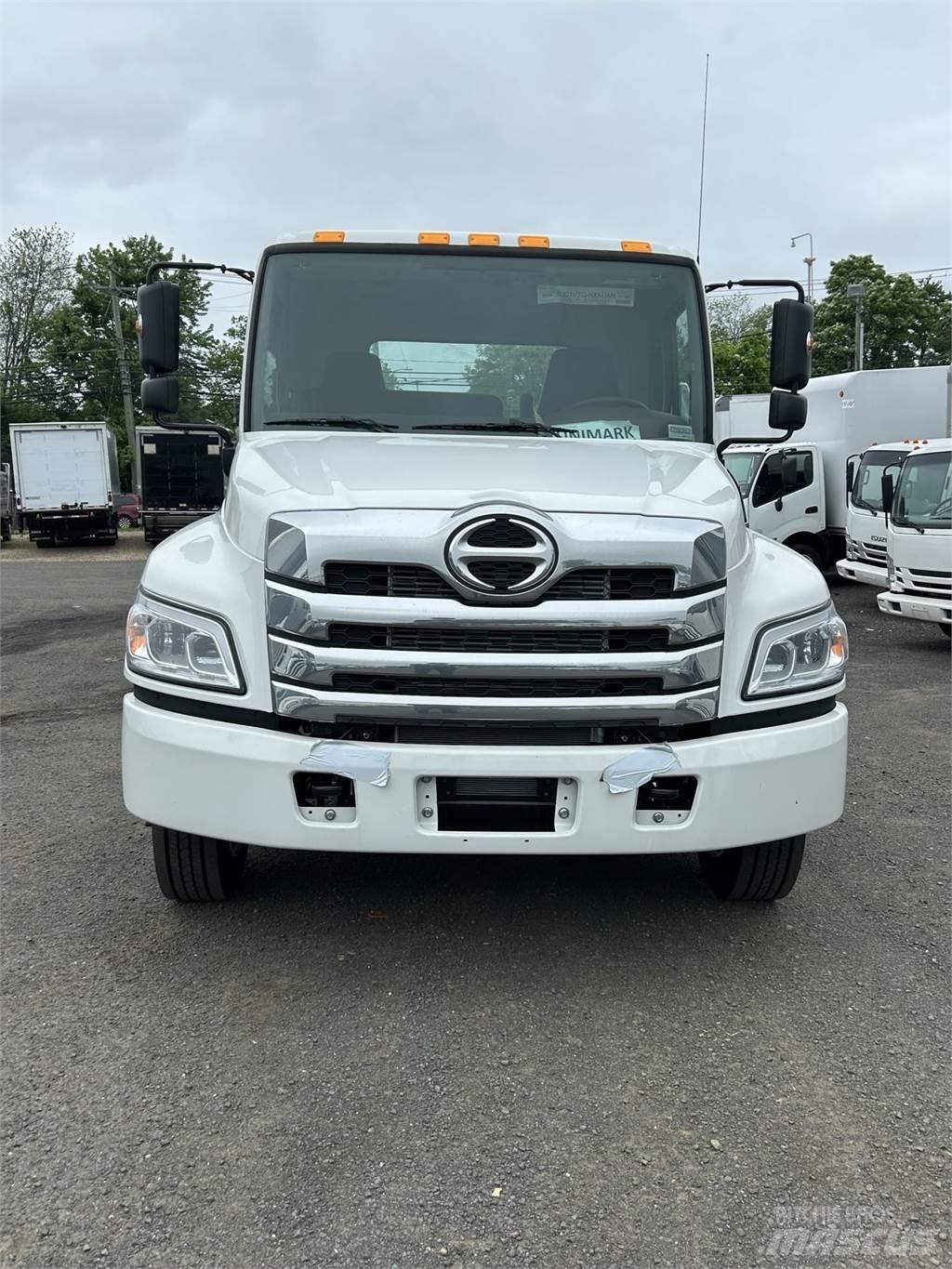 Hino L6 商用底盤車