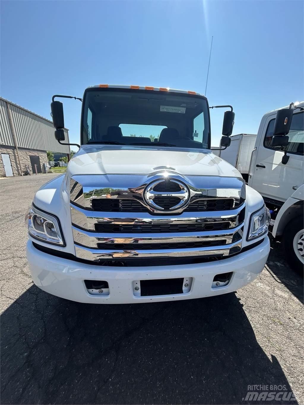 Hino L6 商用底盤車