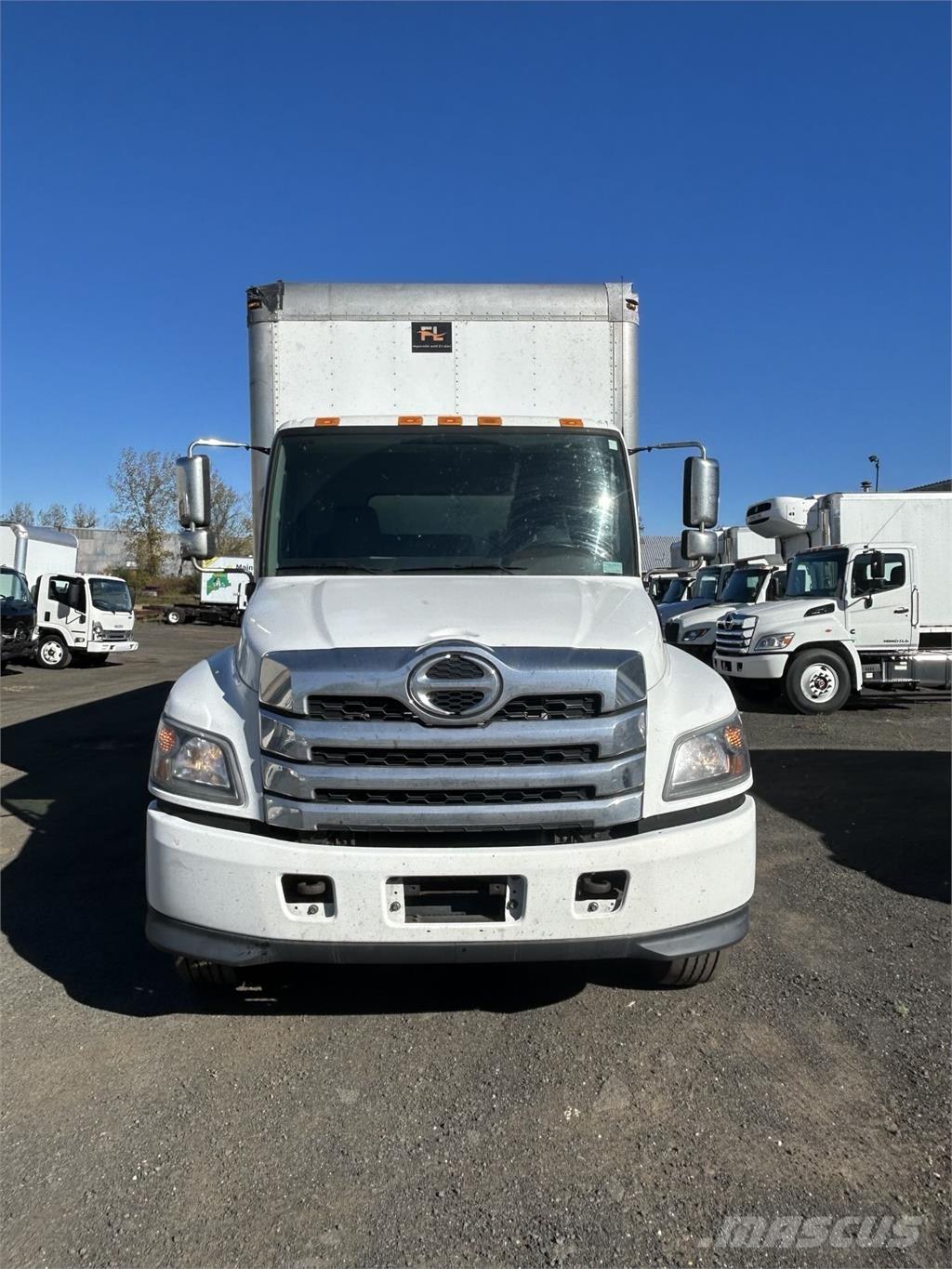 Hino L6 貨箱式卡車