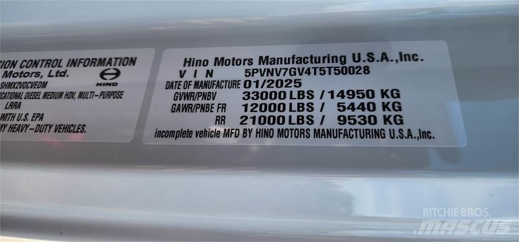 Hino L7 曳引機組件