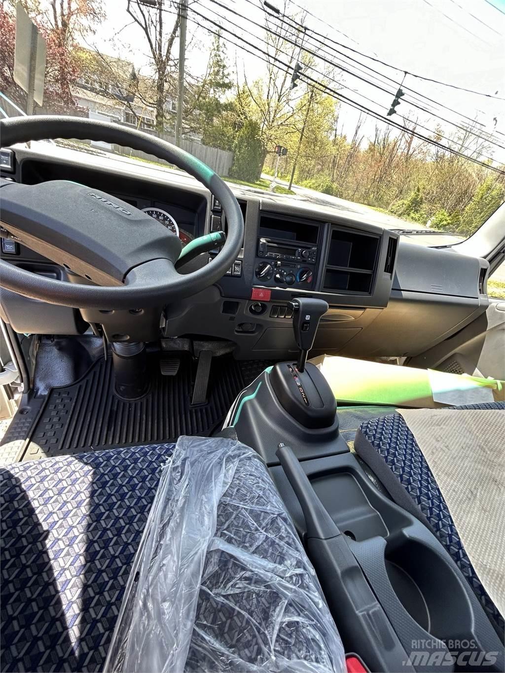 Hino S5 商用底盤車