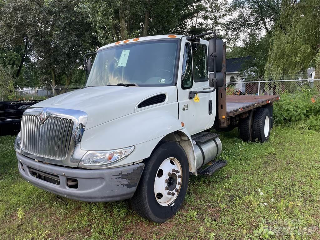 International 4300 其他貨車
