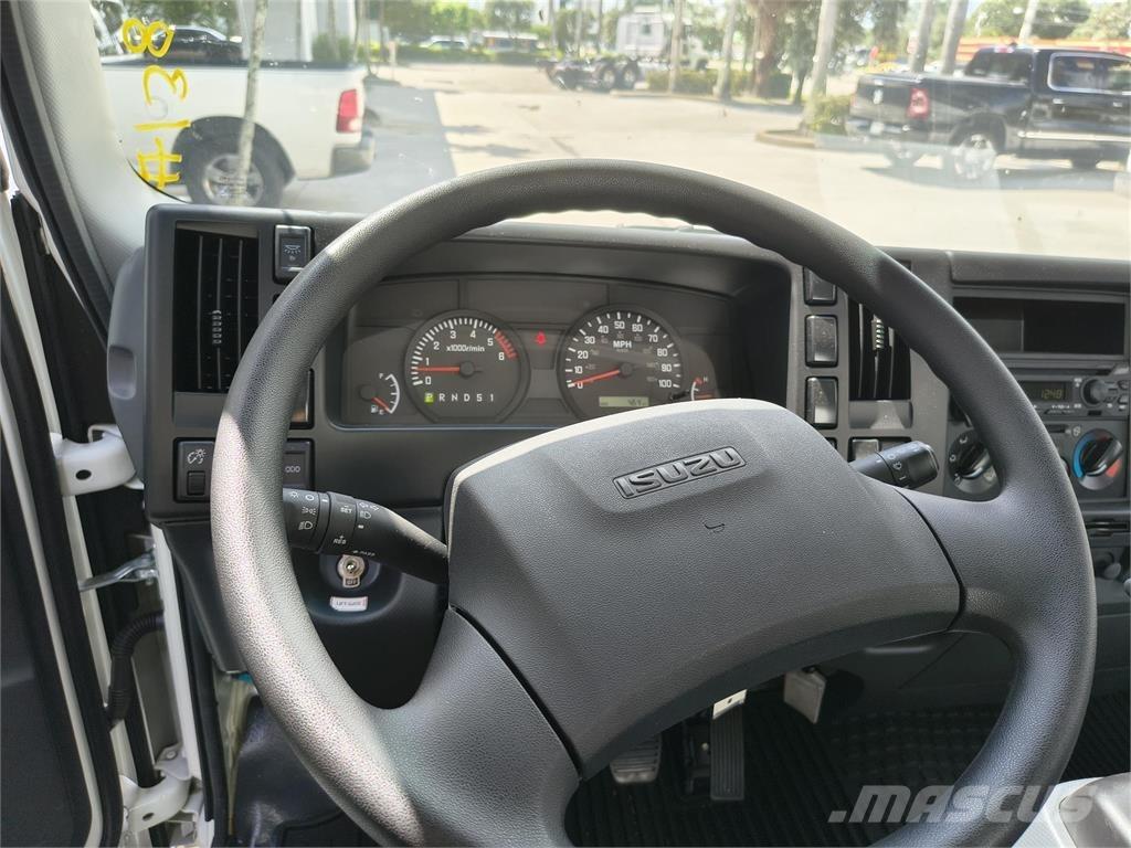 Isuzu NPR-1F304 商用底盤車