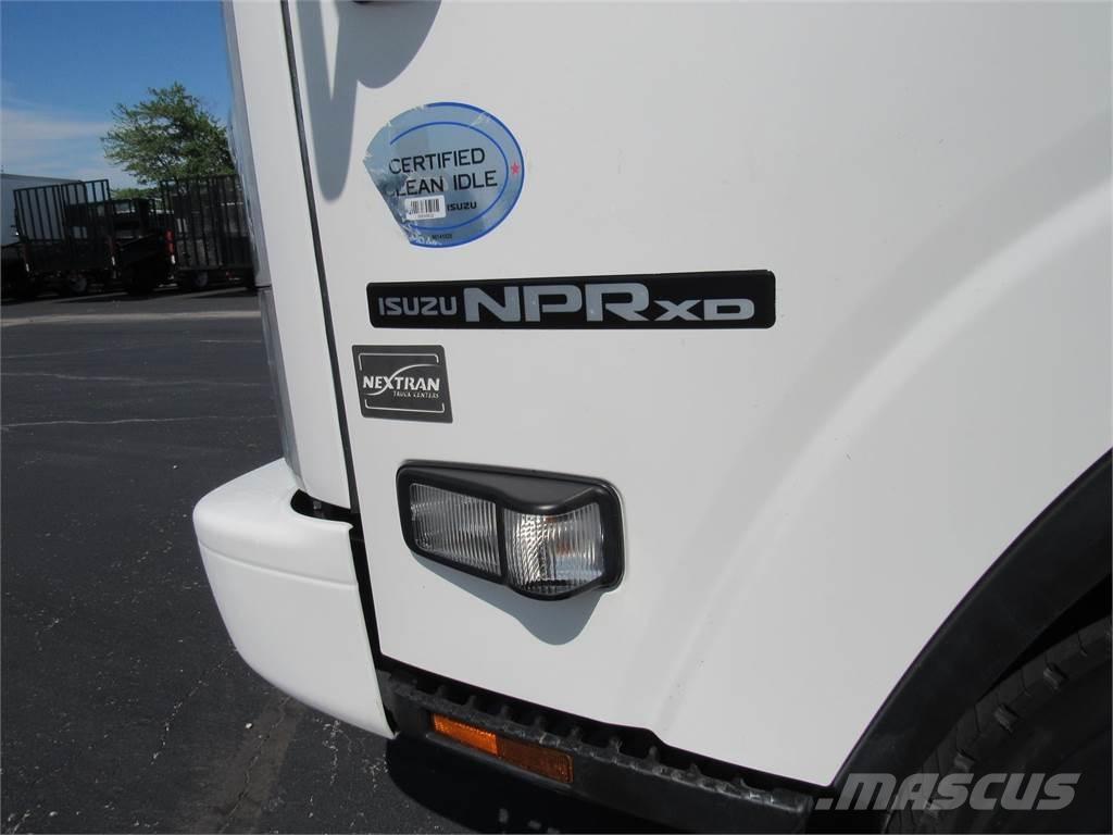 Isuzu NPR DIESEL 貨箱式卡車
