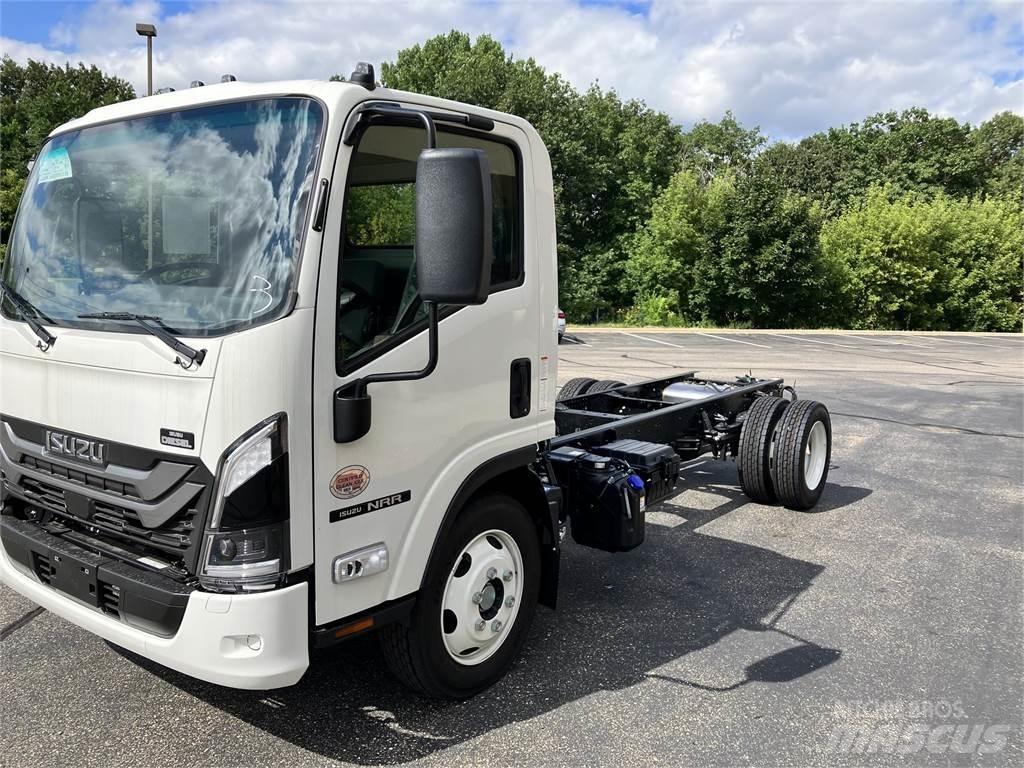 Isuzu NRR 商用底盤車
