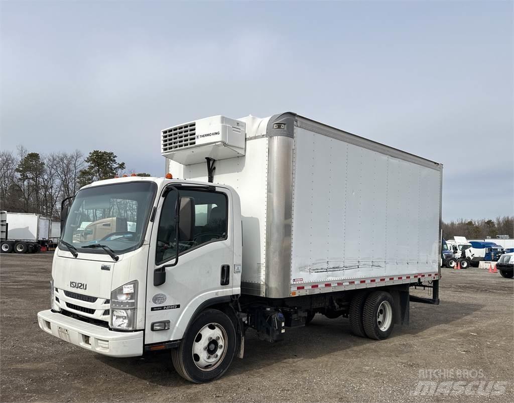 Isuzu NRR 貨箱式卡車