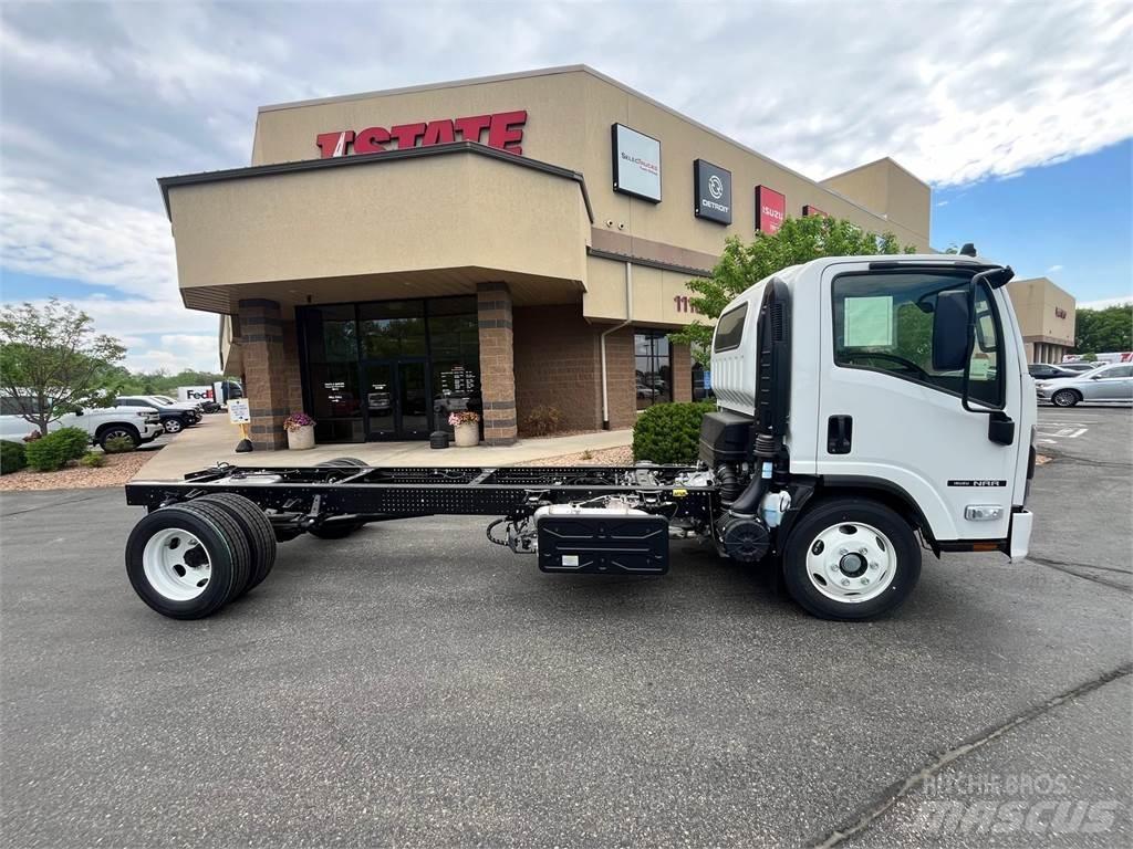 Isuzu NRR 商用底盤車